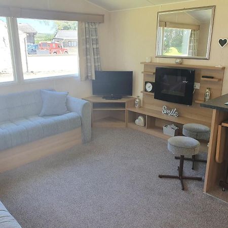 Villa Blackmoor Farm - Caravan 3 à Ludchurch Extérieur photo