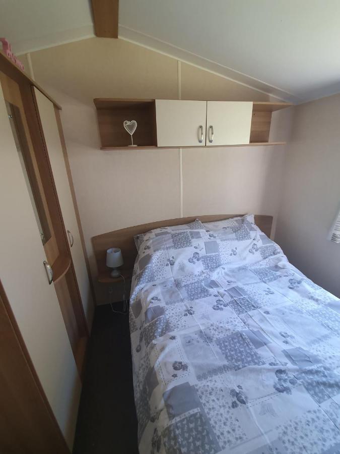 Villa Blackmoor Farm - Caravan 3 à Ludchurch Extérieur photo